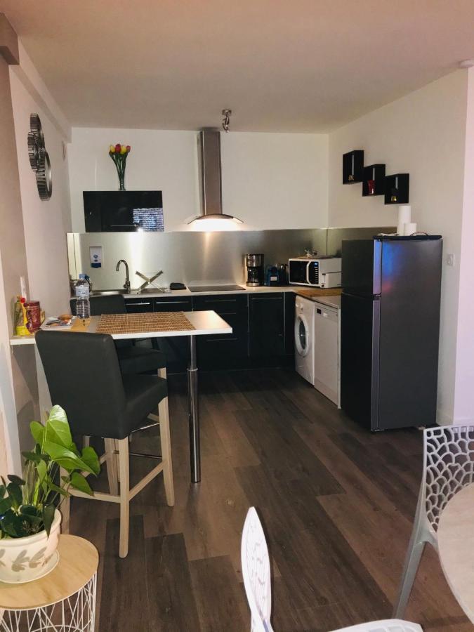 Les Appartements Du Marche Dinan Eksteriør billede