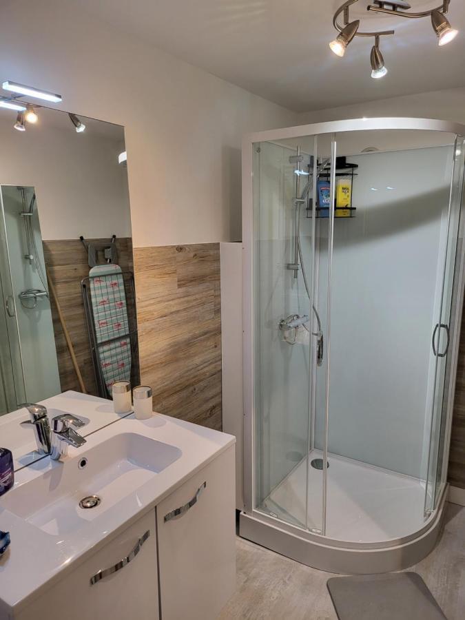 Les Appartements Du Marche Dinan Eksteriør billede